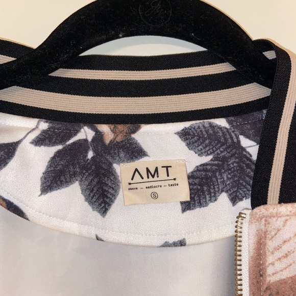 Floral Bomber Jacket - Picture 4 of 5